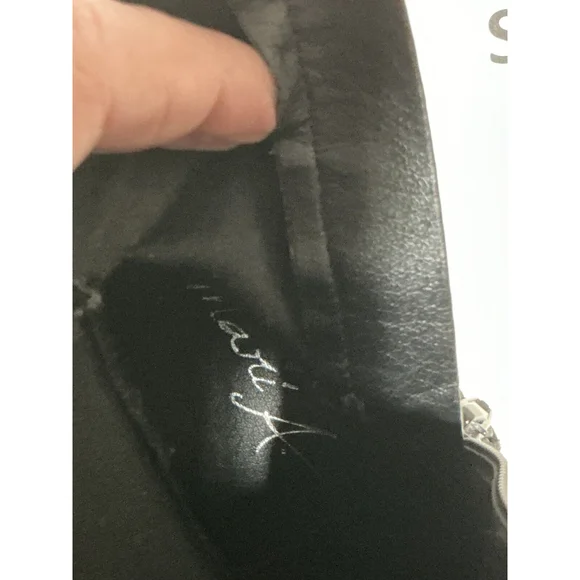 Woman’s Mari A Gitsie Black Stretch Faux Suede Zip Up Platform Boots 9.5m NWOT - Picture 7 of 9